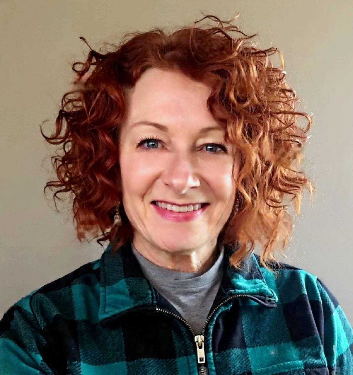 Shari Shanks Headshot